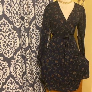 Gilli Navy Floral Dress